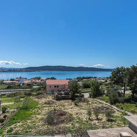 Amazing In Kastel Sucurac With Kitchen Apartment Kastela